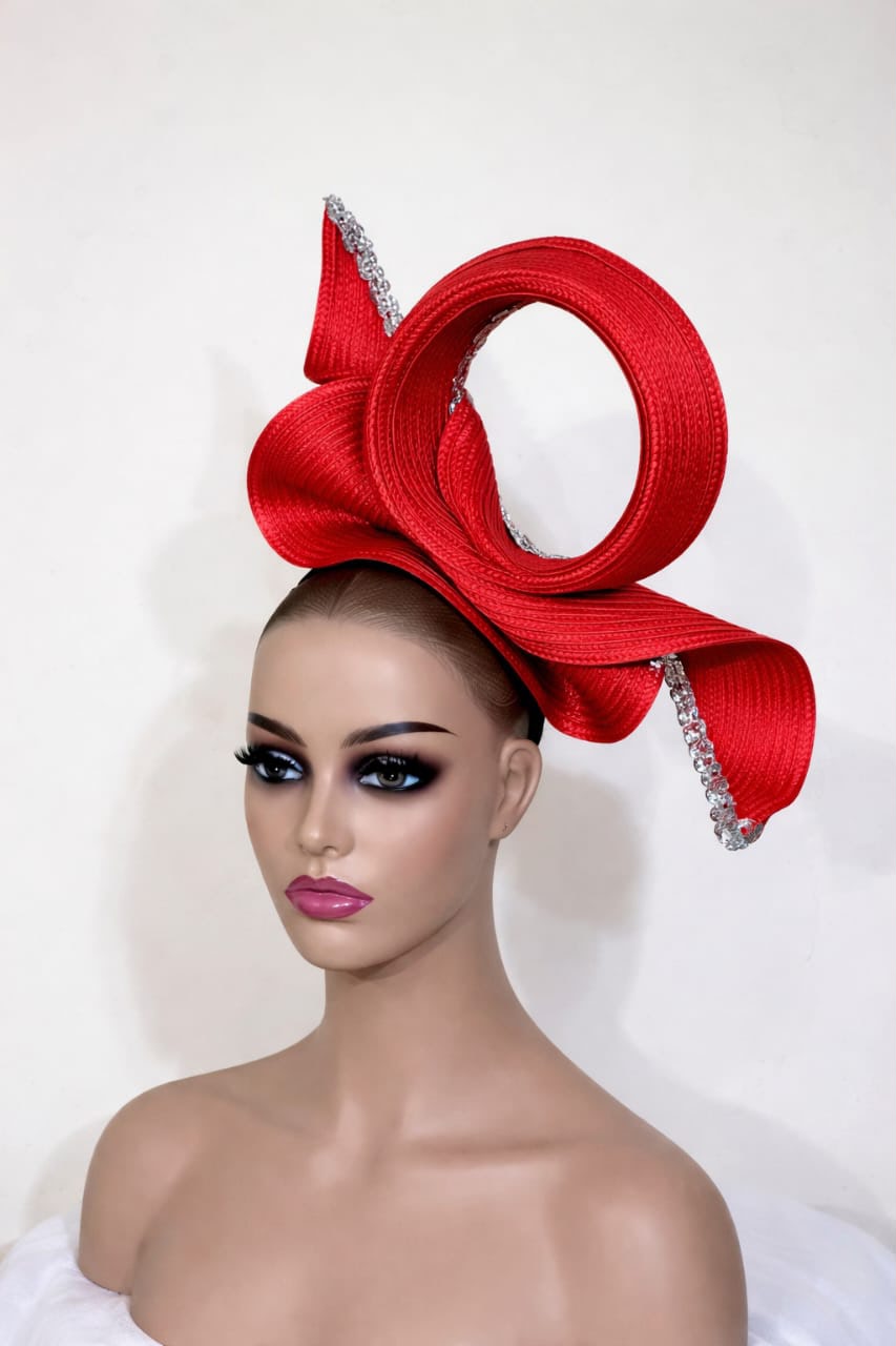 Red bow fascinator